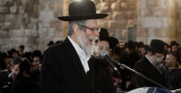 הרב ברלנד וחמישה מאנשיו נעצרו בחשד להלבנת הון, שוטרים נפצעו מיידוי אבנים