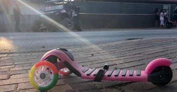 ביה"ח אסותא: נפטרה ילדה בת 6 שרכבה על קורקינט ונפגעה מרכב שטח