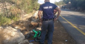 דיר אל אסד: רוכב אופניים חשמליים מת בתאונת דרכים