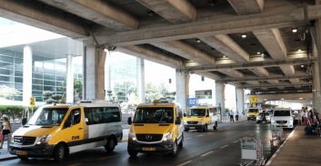 הואשם בהפעלת מונית ללא רישיון, אבל נקנס על נהיגה לא זהירה