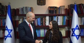 מנדלבליט לאוחנה: מינויה של אורלי בן ארי חורג ממתחם הסבירות באופן קיצוני