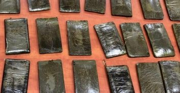 מעצר בית לנאשם שמכר 20 פלטות חשיש לשוטר סמוי