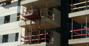 זיכוי למנהל אתר בנייה שהואשם בגרימת מוות ברשלנות של עובד