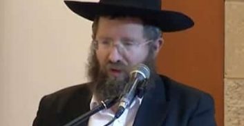 חודשיים עבודות שירות לרב חב"ד בעמנואל שהורשע בשוחד בחירות