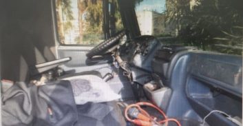 כתב אישום: גנבו שלושה כלי רכב באמצעות משאית גרר