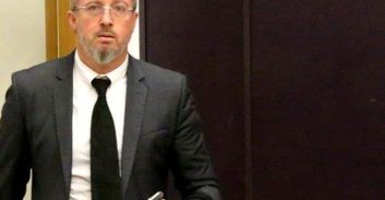 פוסטה והבידוד: עו"ד אורי קינן קורא "לא לפטר עורכי דין שכירים"