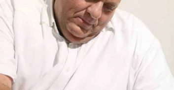 מְגִלַּת שֶׁקֶר