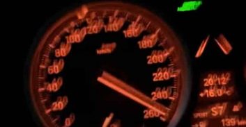 סרטון "טיק-טוק" הפליל את החשוד שנהג במהירות של 260 קמ"ש