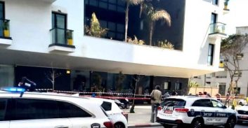 חשד לרצח: צעיר מוכר למשטרה נמצא ירוי במלון ברחוב הירקון בתל אביב