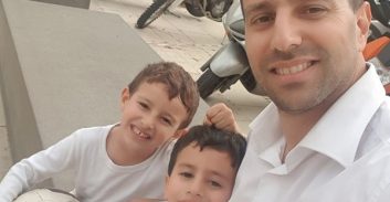 פוסטה והסגר – עו"ד שאדי כבהא: כדורגל עם הילדים, צלילה לתיקים משפטיים