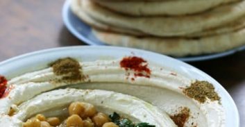 שיתף פוסט שקרי בפייסבוק וישלם לחומוסיית אבו חסן 40 אלף שקל