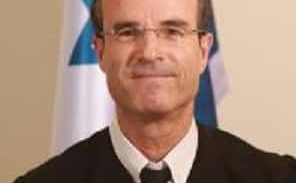 ברק כהן ישלם 150 אלף שקל לשוטר חמדני בשל "דימויים מעולם החי"