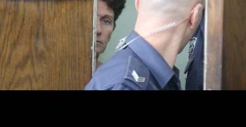 השופט לציידת התיקים שחוזרת לכלא: "הגיעה העת להפסיק לגנוב מסבתות"