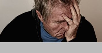 נרקומן זקן, מה יש לו בחייו