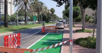 פוסטה כחול לבן: עיריית חולון בטלה פרויקט רכבים שיתופיים עקב מחאה ציבורית