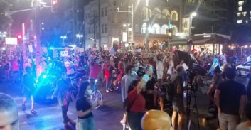 האונס באילת: אלפי מפגינות חסמו את רחובות לב תל אביב