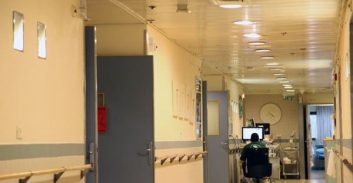 עבודות של"צ לנאשם שתקף איש צוות רפואי בבית החולים תל השומר