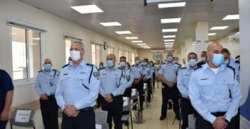 חילופי מפקדים בתחנות משטרת פתח תקווה וכפר סבא