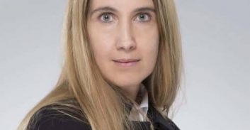 תלמיד ישיבה זוכה מאינוס והורשע במעשים מגונים בילדה סמוך לבית כנסת