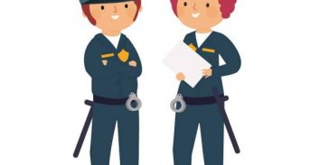 קצין צילם את פקודתו מודדת בגדים בתא הלבשה ושלח לה תמונות נשים בעירום