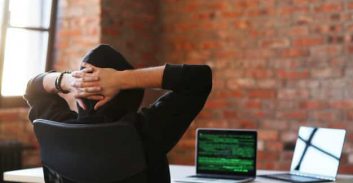 עבודות של"צ לנאשם שביצע עבירות מין ושיימינג ברשת נגד 10 קטינות