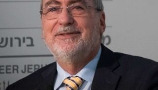 נשיא העליון לשעבר גרוניס בראש ועדת האיתור ליועמ"ש