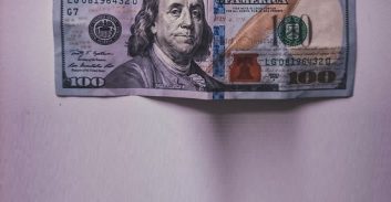 שוטר ממשטרת זבולון הורשע בגניבת מאה דולר מעצור