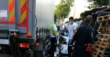 נתניה: משאית פגעה למוות בהולכת רגל סמוך לשוק העירוני