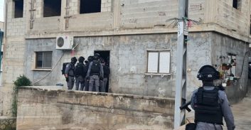 עראבה: נעצרו 10 חשודים שהפריעו לשוטרים בסריקות אחר החשוד ברצח גרושתו