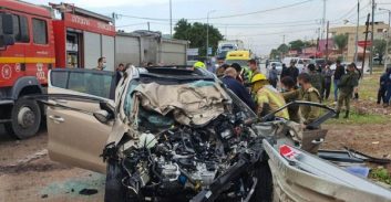 נהג רכב פרטי ואשתו נהרגו בתאונה חזיתית עם משאית בכביש 90