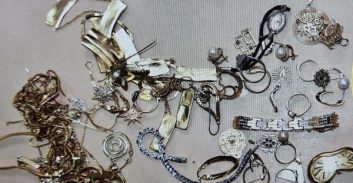 ארבעה מהקריות נאשמים ש"ניקו" תכשיטים ומזומן מדירות מירושלים