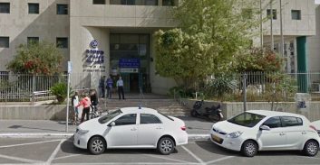 שוטר רשם דוחות תנועה ליעד מודיעיני בזמן שהוא היה עצור