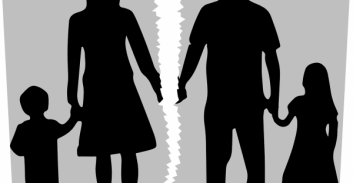 האב יוכל לפגוש את ילדיו למרות צו הגנה שאשתו הוציאה נגדו