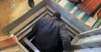 פוסטה TV: מעבר תת-קרקעי למעבדת הידרו מתחת לפינת קפה בדואית