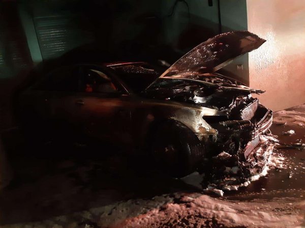 עפולה: ניר קראוס וצעיר נוסף נעצרו בחשד להצתות כלי רכב