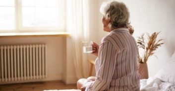 ביהמ"ש חייב בנק לתת שירותי אינטרנט ואשראי לחשבון אפוטרופסות