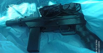 אשקלון: מוכרים למשטרה נעצרו עם נשק מסוג "קרלו"