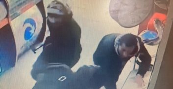 פוסטה TV: ויכוח בחנות אופניים הסתיים ב"פיצוץ" בפיצוצייה