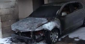 אישום: הצית רכב יומיים לאחר ששוחרר ממאסר