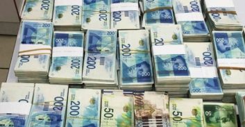 העליון: אין למשטרה סמכות לתפוס כסף מזומן בבית בחשד לעבירת מס