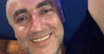 תסריטאי שנות ה-80 בפוסט תודה לכחולי המדים