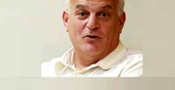 עו"ד ילון הכט שהושעה לצמיתות מבקש לחדש את רשיונו אחרי 10 שנים