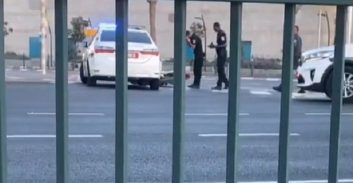 חשד: התפרע עם אופנוע ברחובות באר שבע ו"עשה אצבע משולשת" לשוטר