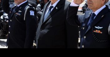 נשיא המדינה נפרד מהמשטרה: "אין לנו ארץ אחרת ואין לנו משטרה אחרת"