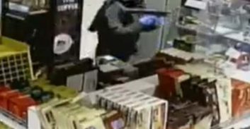 מאסרים לנאשמים ששדדו תחנת דלק בצפון