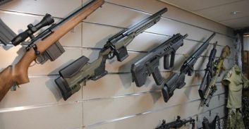 סוכן סמוי חשף את תעשיית ההסבה של רובי איירסופט לנשק חי