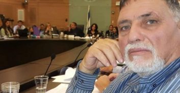 עבודות שירות ליו"ר איגוד נהגי המוניות