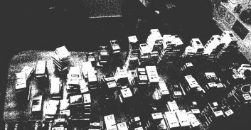 זיכוי לנאשם בגניבת מאות קופסאות סיגריות ושקיות טבק