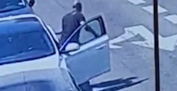 פוסטה TV: פסול נהיגה תועד נוהג לתחנת המשטרה וביציאה ממנה