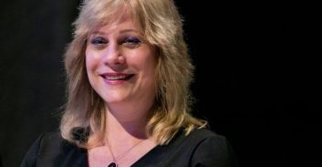 נתניהו מאשים את יועמ"שית משרד ראש הממשלה בהדלפת "ברווז" הג'קוזי בקיסריה